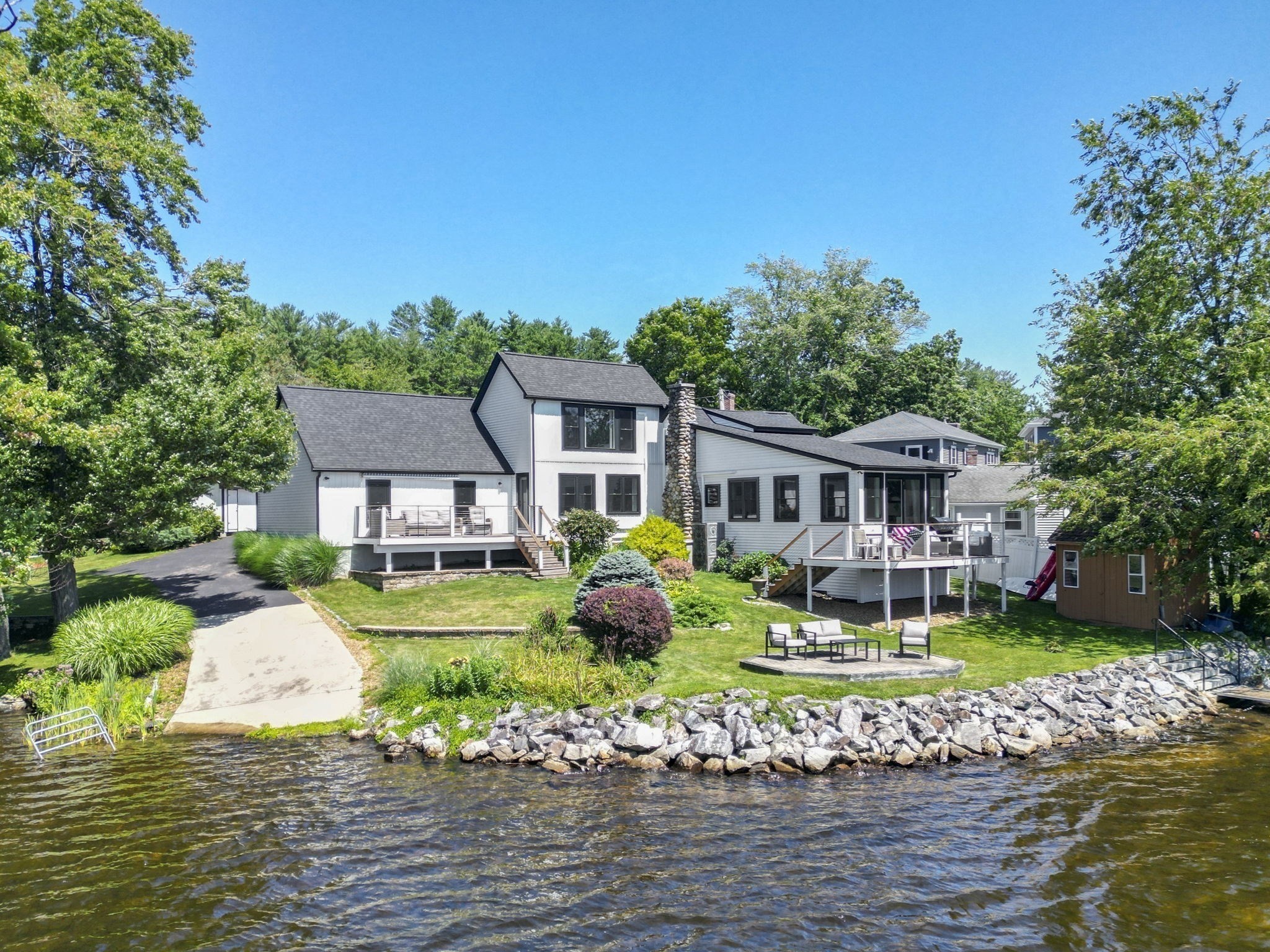 48 Lambs Grove — photo
