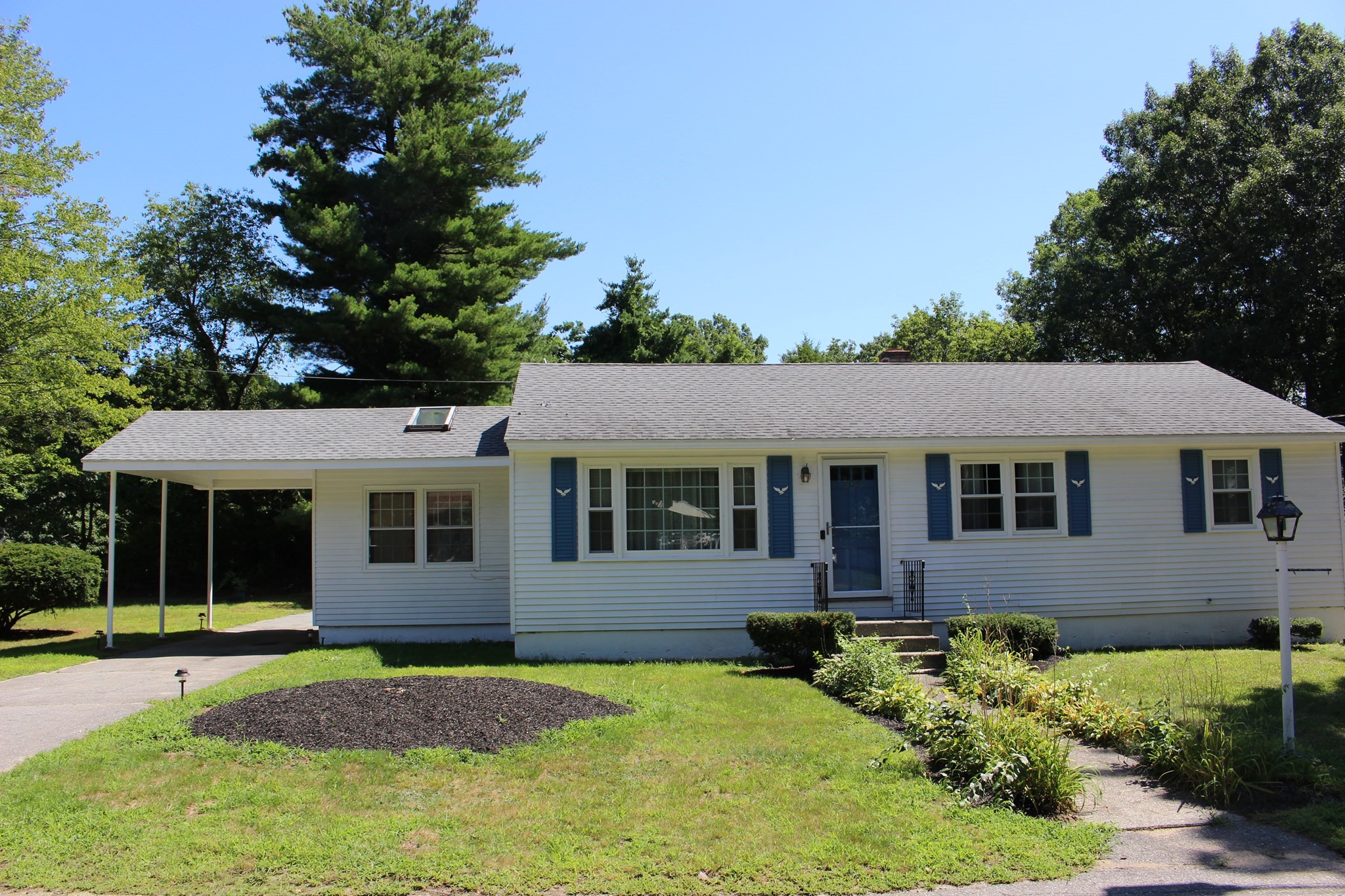 206 Debbie Drive — photo
