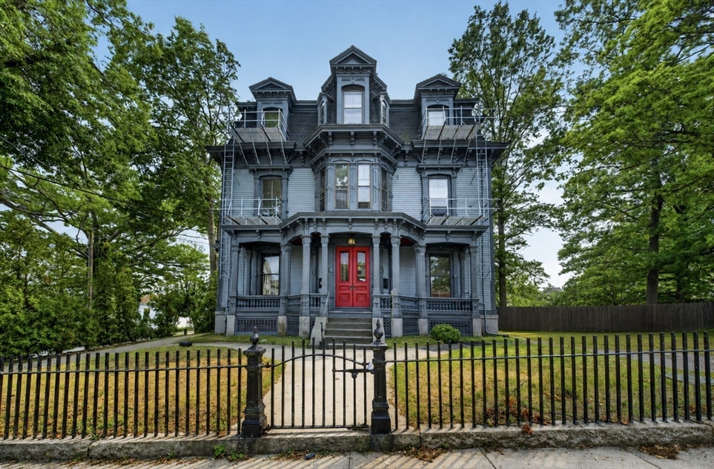 533 Locust St #5 — photo