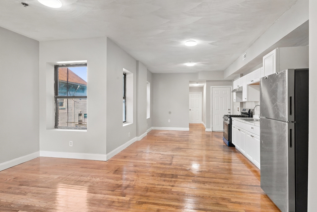 183 Chestnut St #2L — photo
