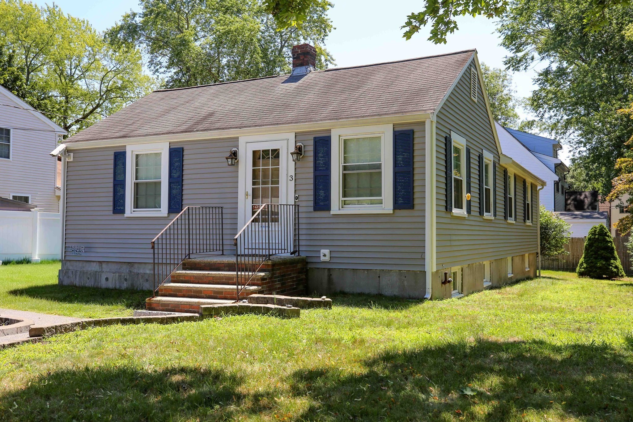 3 Fairview Ave — photo