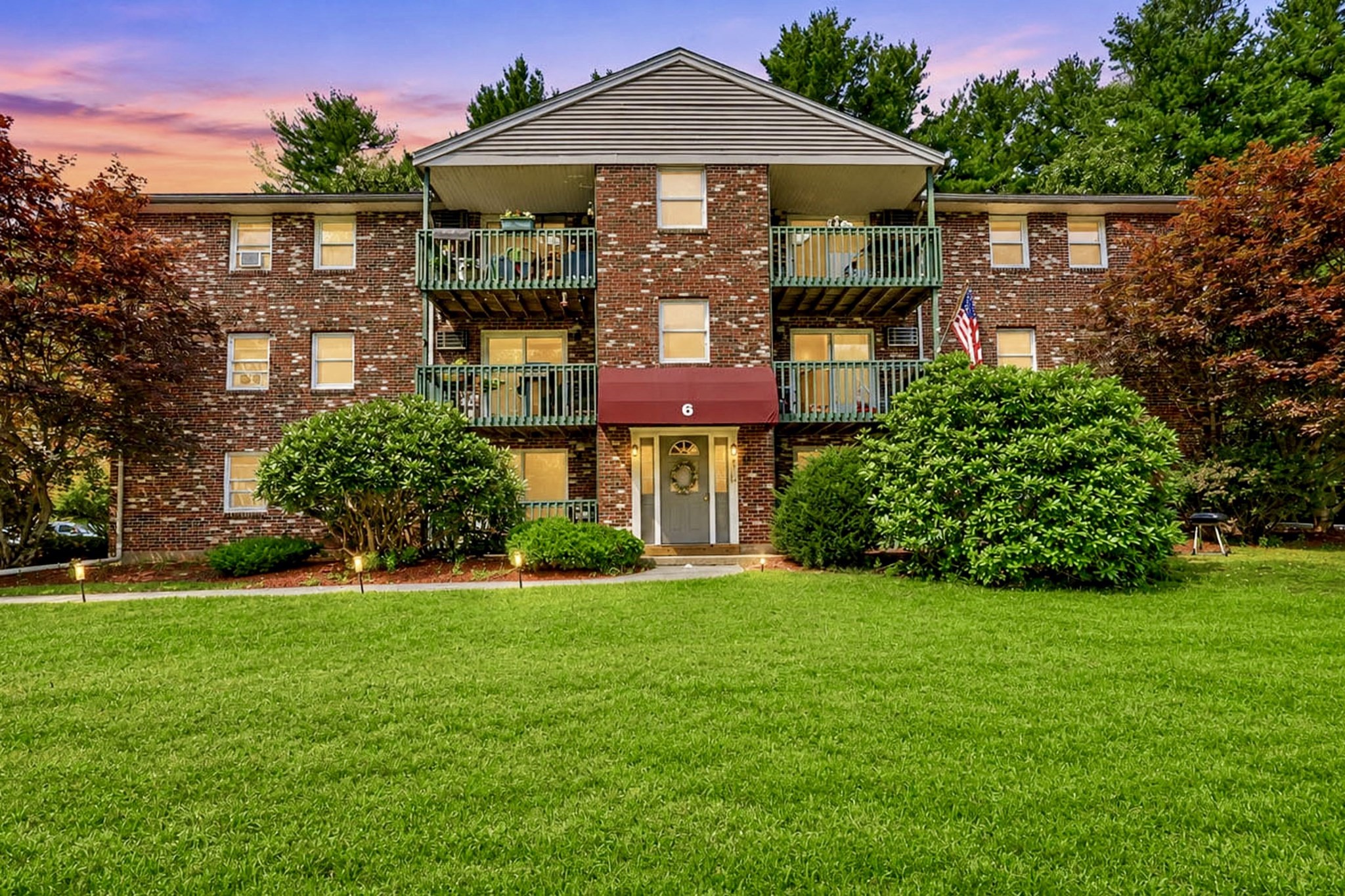 75 Huntoon Memorial Hwy #10 6-10 — photo