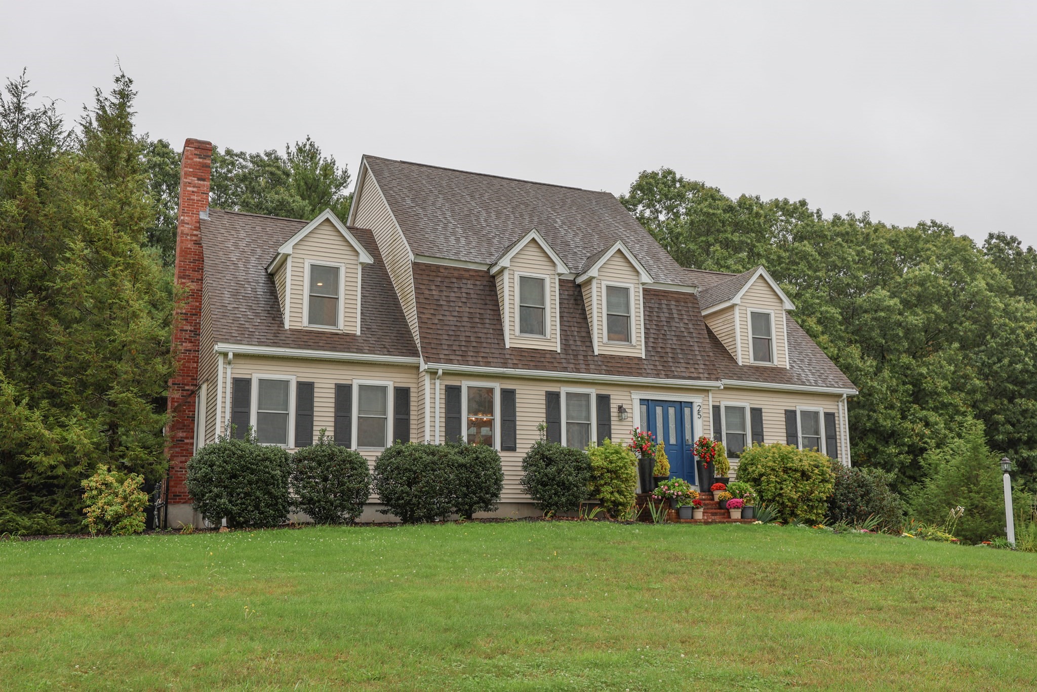 25 Autumn Road, Wrentham, MA 02093 — photo 3