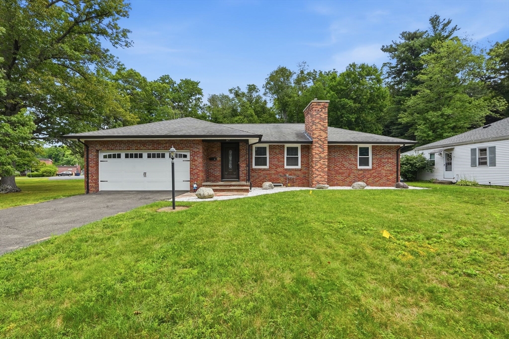 87 Laurel Road, West Springfield, MA 01089