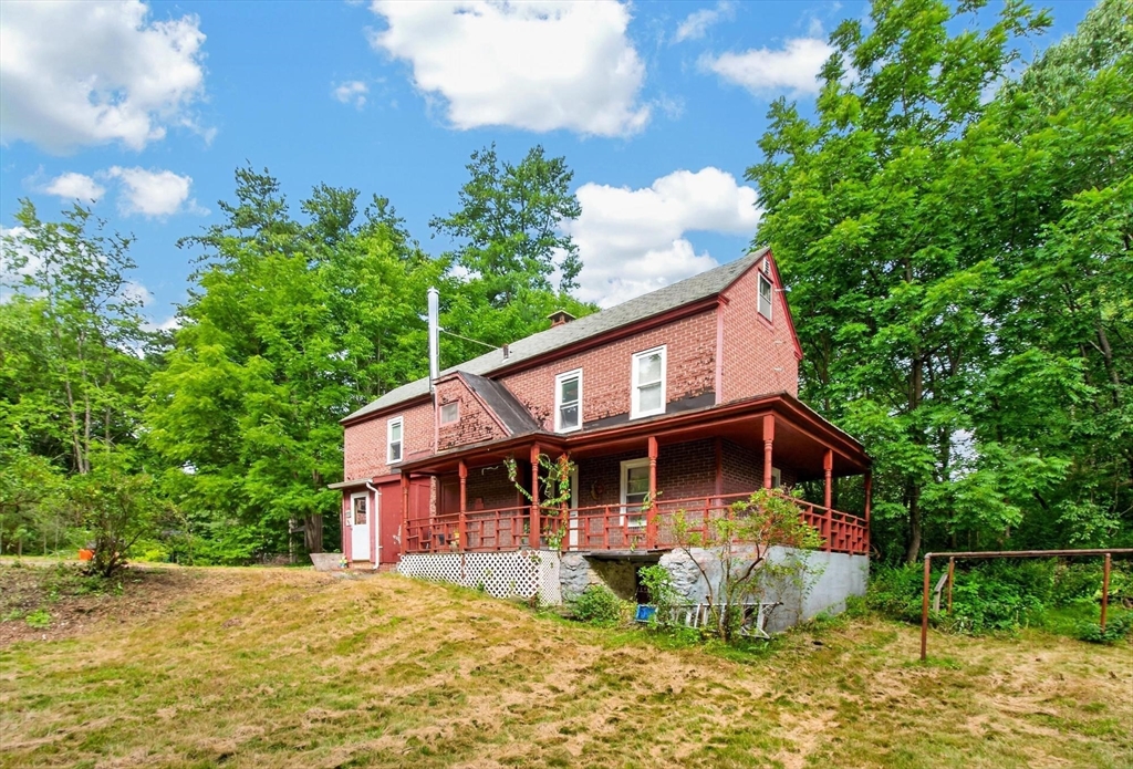 542-R Wanoosnoc Rd — photo
