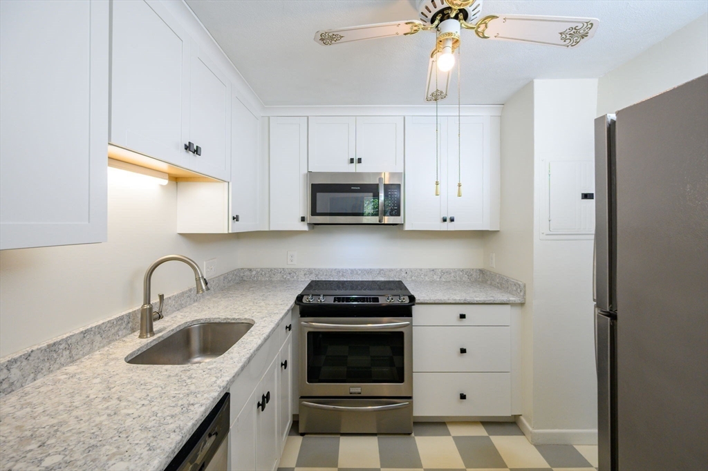 25 Woodsum Drive #7 — photo
