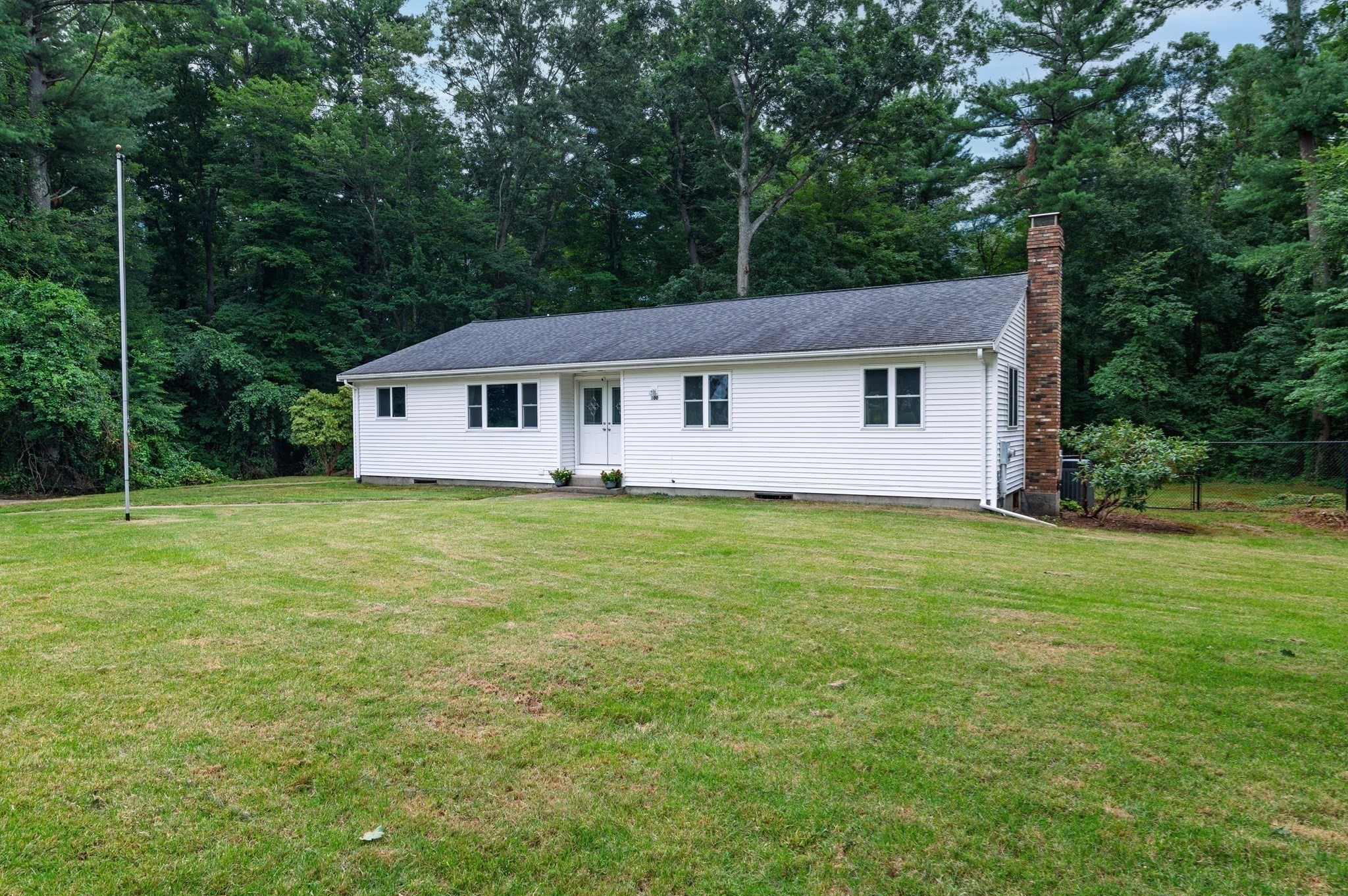 100 Stony Brook Road — photo