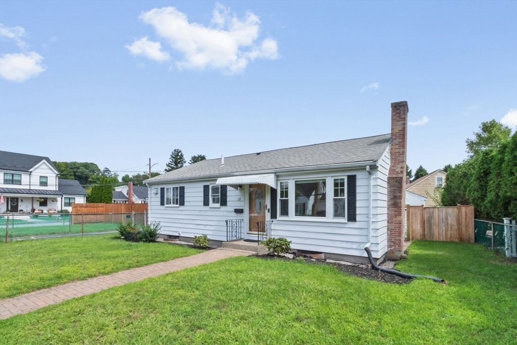 37 Kenmore Road, Waltham, MA 02453