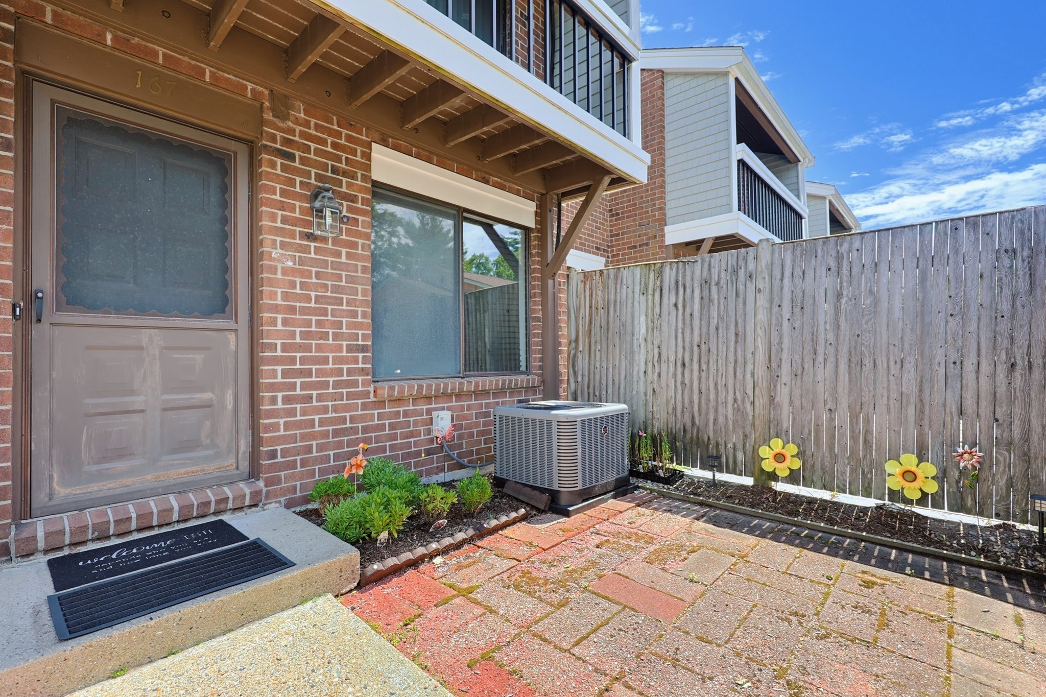 167 Greenbrook Dr #167 — photo