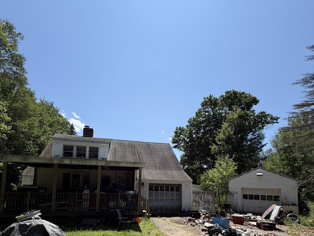 33 Barre Paxton Road, Rutland, MA 01543