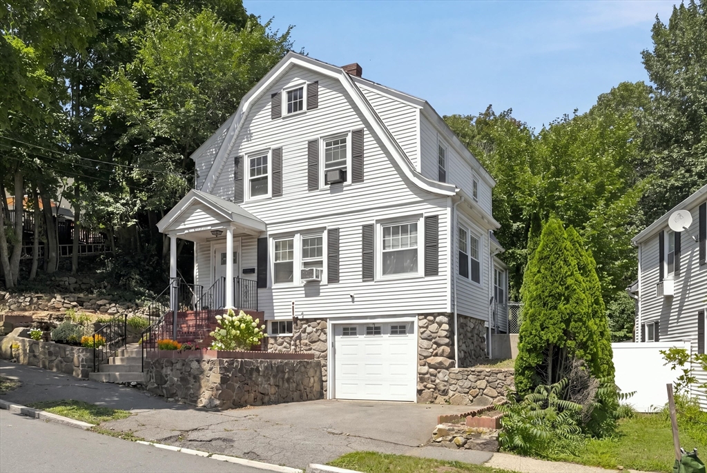44 Fernwood Ave — photo