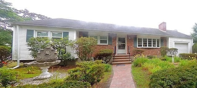 34 Anthony Rd — photo