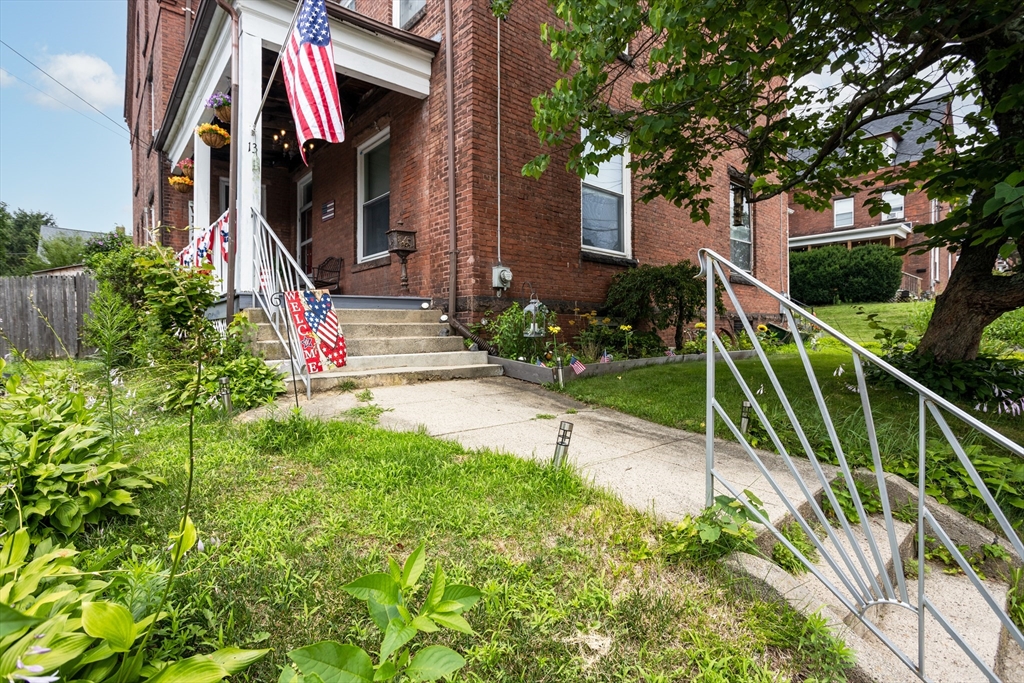 13 Blackstone Street — photo