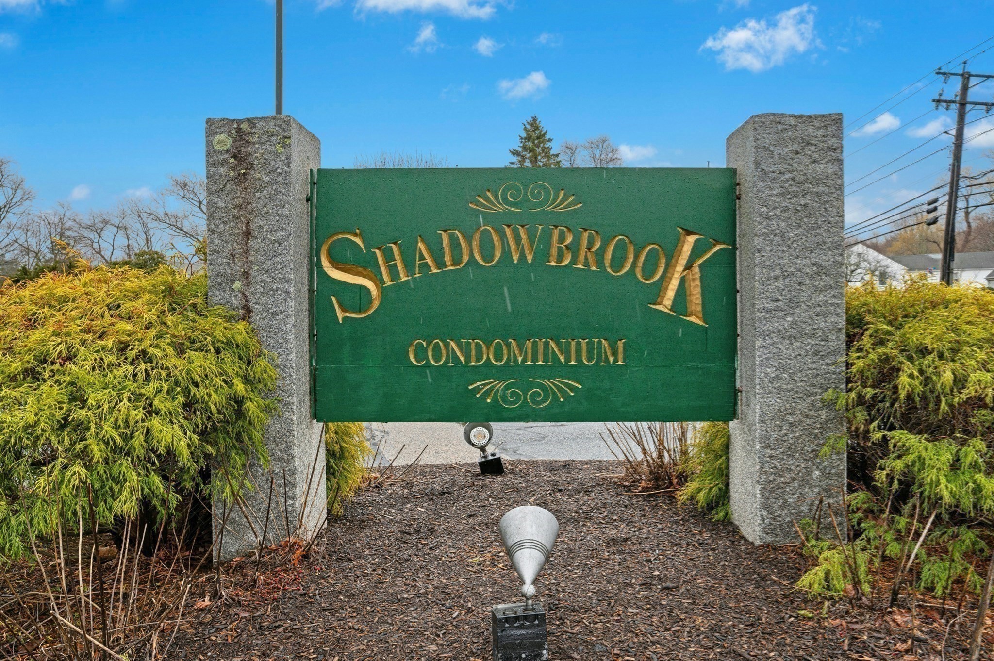 3 Shadowbrook Ln #25 — photo