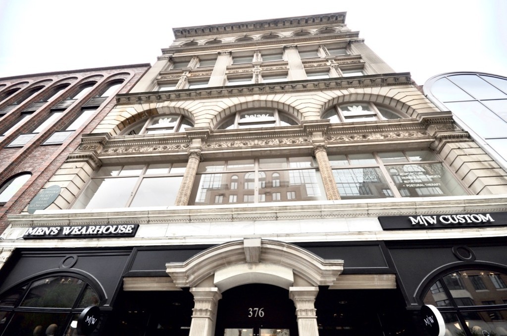 376 Boylston #203 — photo