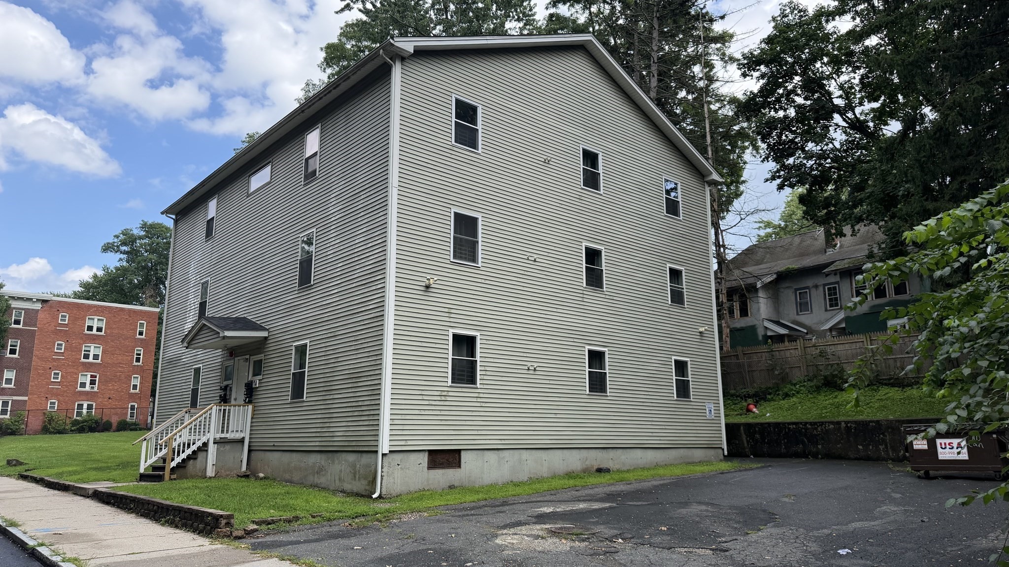 174 Locust Street, Springfield, MA 01108 — photo 2