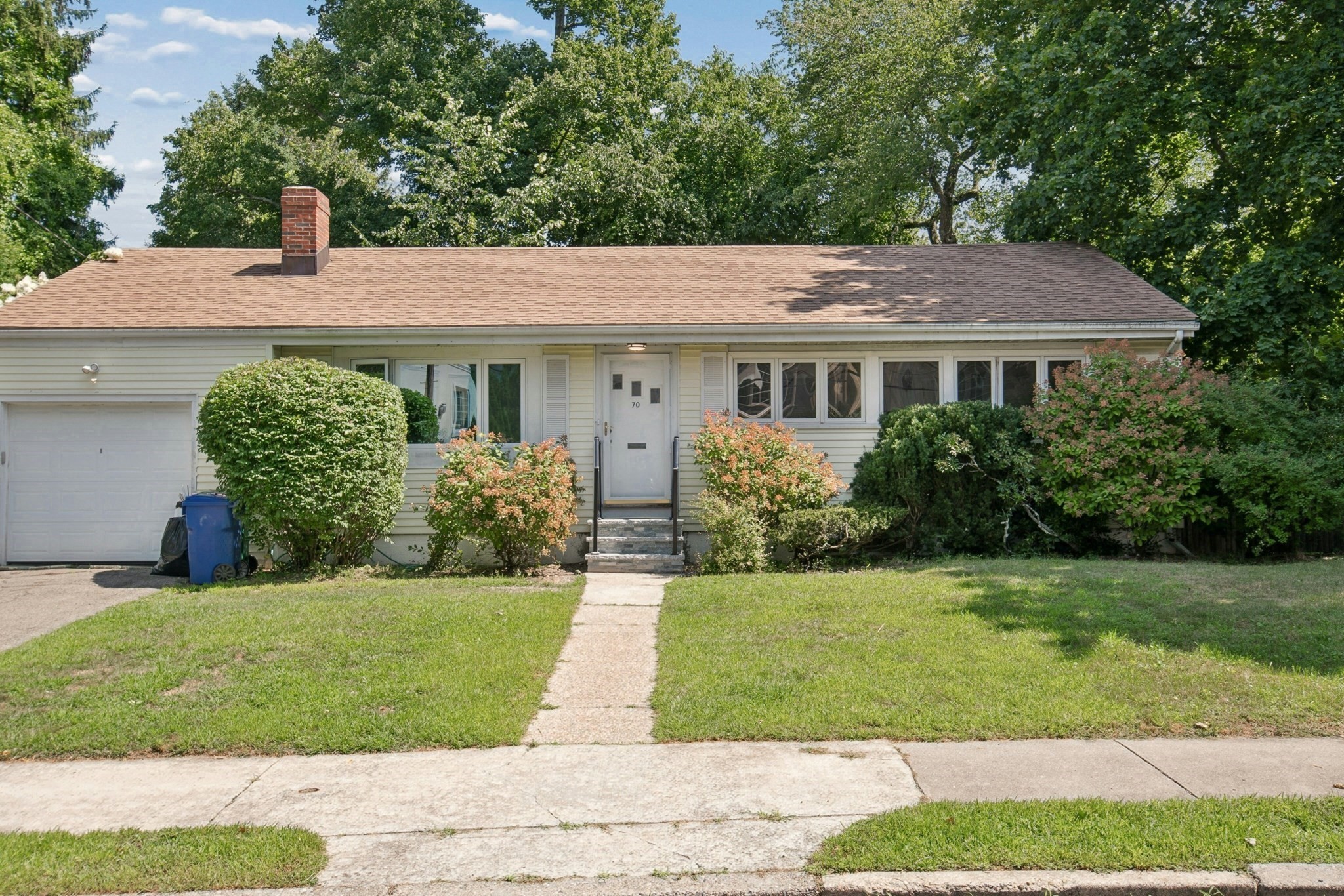 70 Botsford Road, Newton, MA 02467