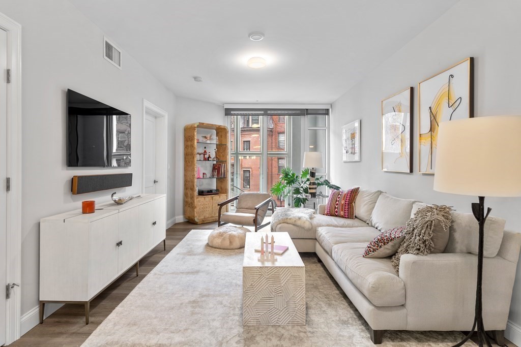 771 Harrison Avenue #208 — photo