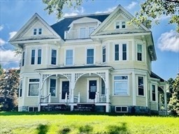 10-12 Lowell St #12 — photo
