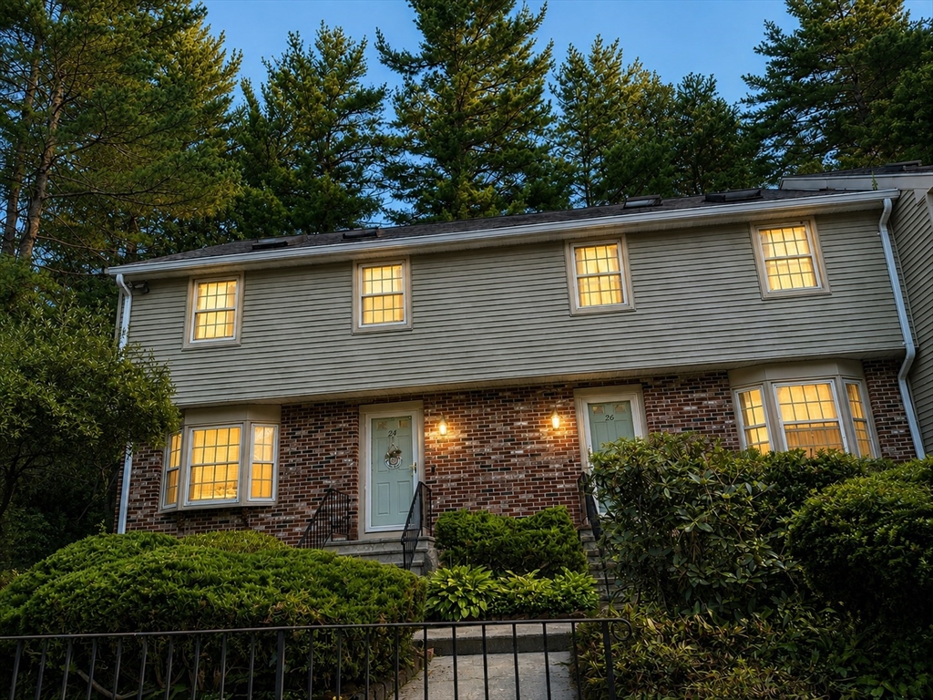 24 Hilltop Ln #24 — photo
