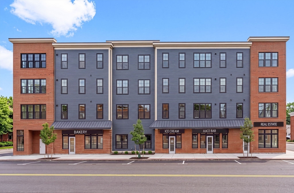 596 Washington St #302 — photo