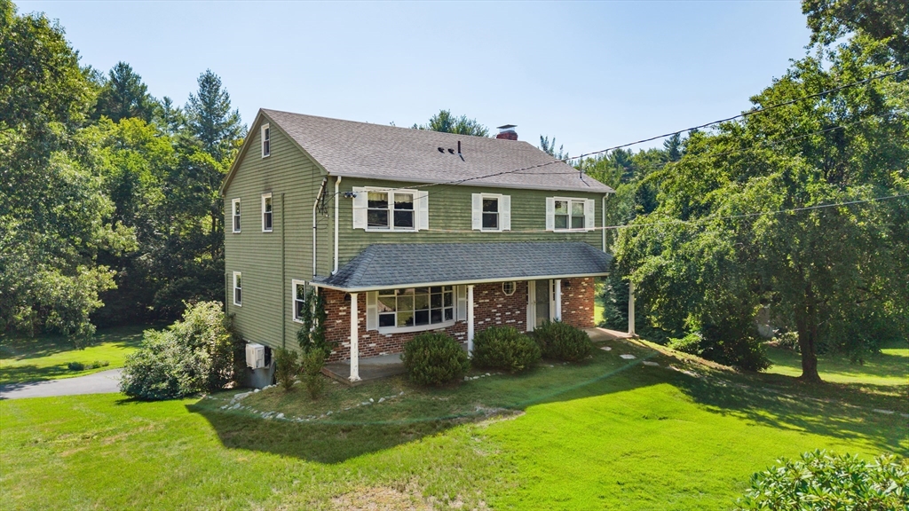 16 Carmen Circle — photo