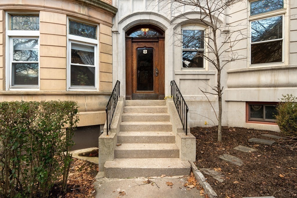 8 Kilsyth Road #G, Brookline, MA 02445
