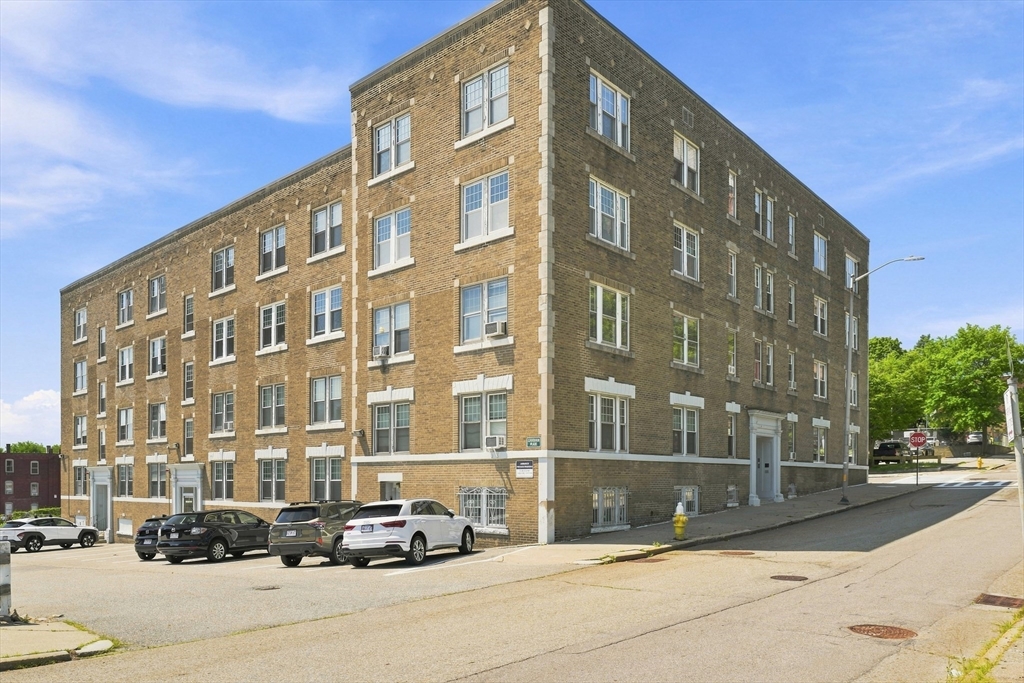 41 Chatham St #5 — photo