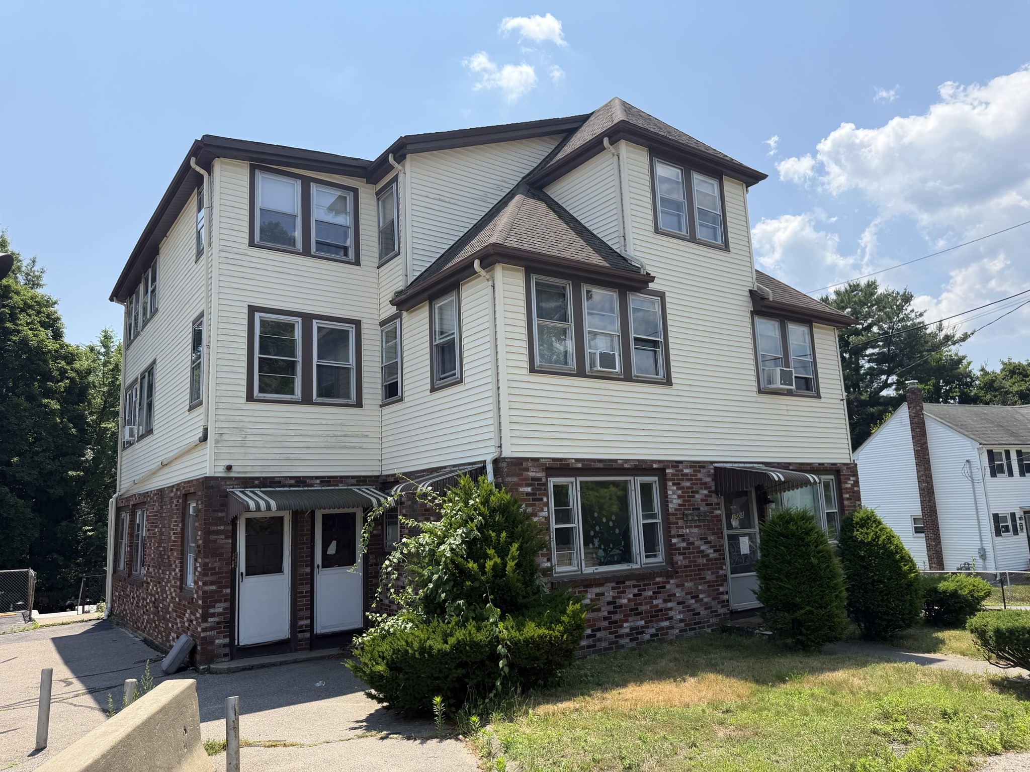 1508 Central St #1 — photo
