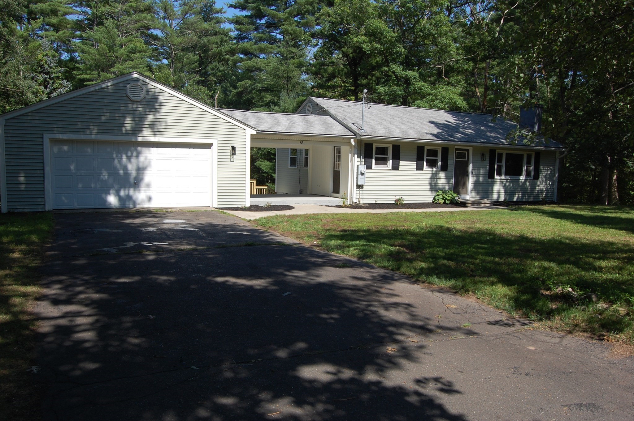 85 Baldwin Drive — photo