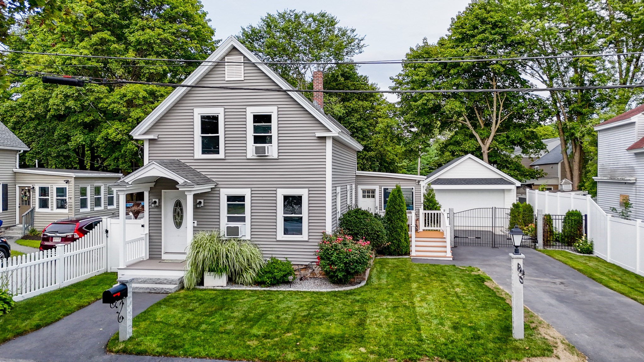 9 Cottage Street — photo
