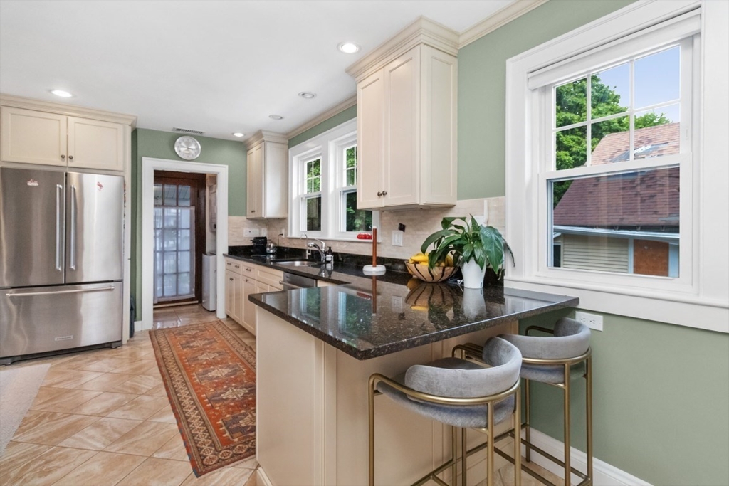 27 Flint Road #27, Watertown, MA 02472 — photo 3