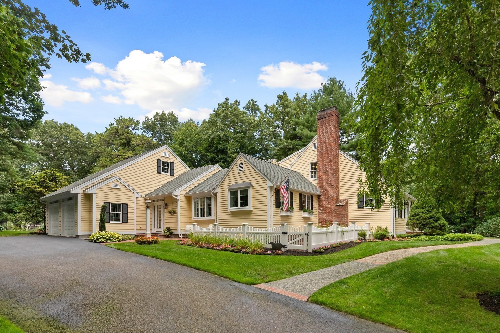 22 Westover Drive — photo