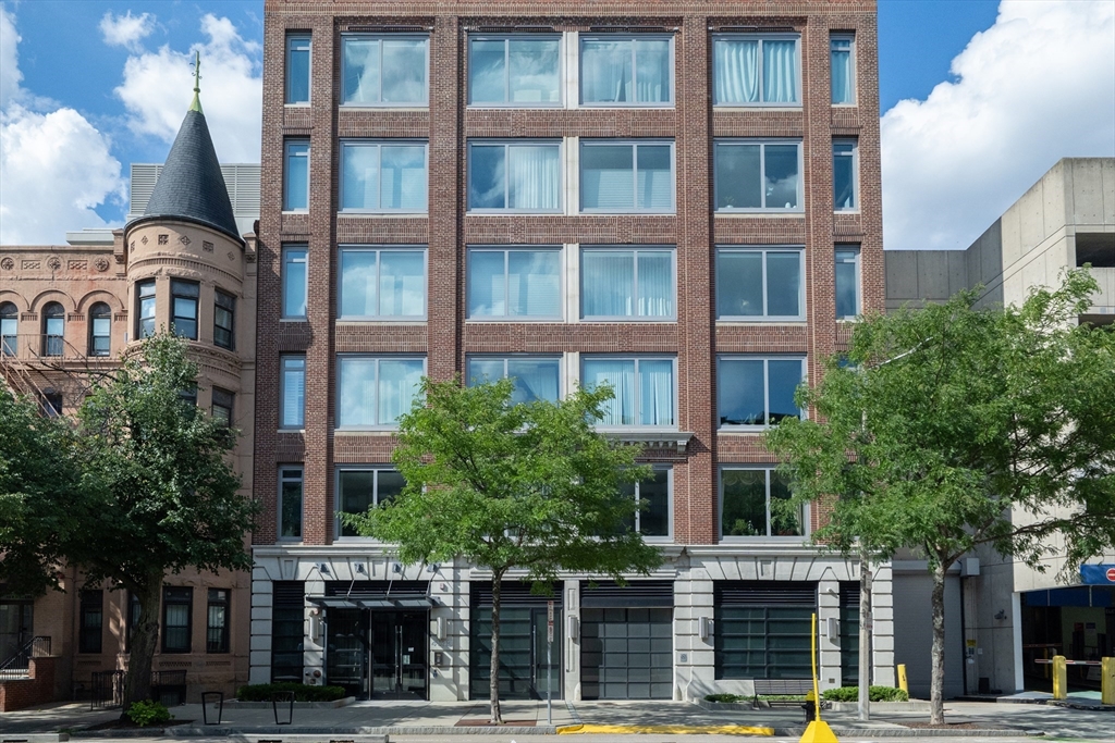 43 Westland Ave #409 — photo