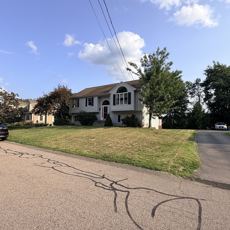 11 Thyme Ln — photo
