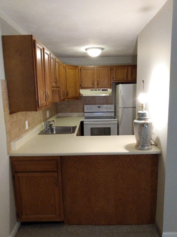 616 Boston Post Rd E #7 — photo