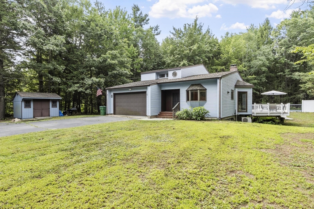 99 Baptist Common Rd — photo