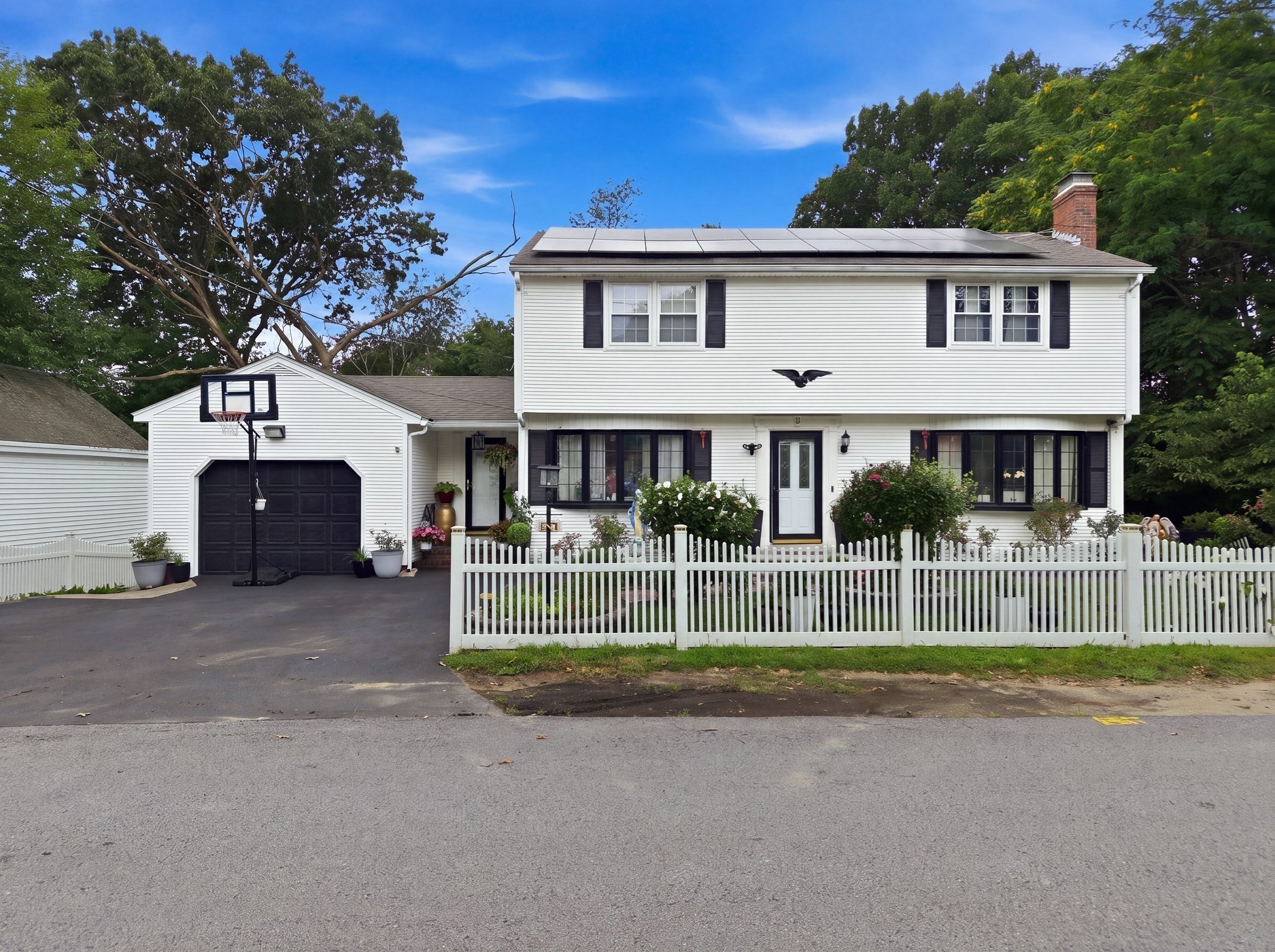 3 Henry Ave. — photo
