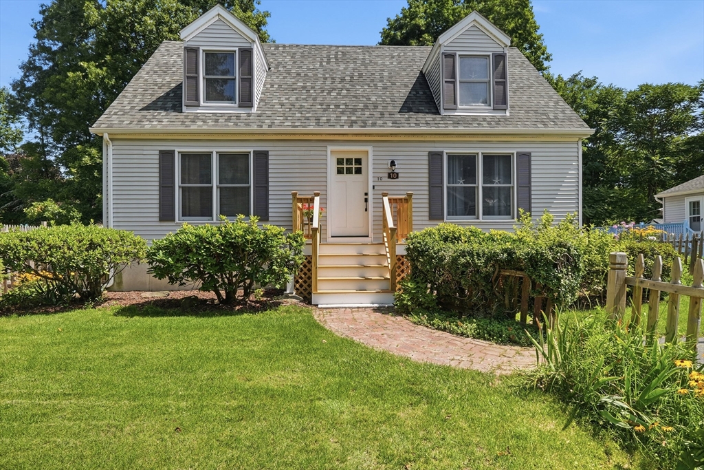 10 Scandinavia Ave — photo