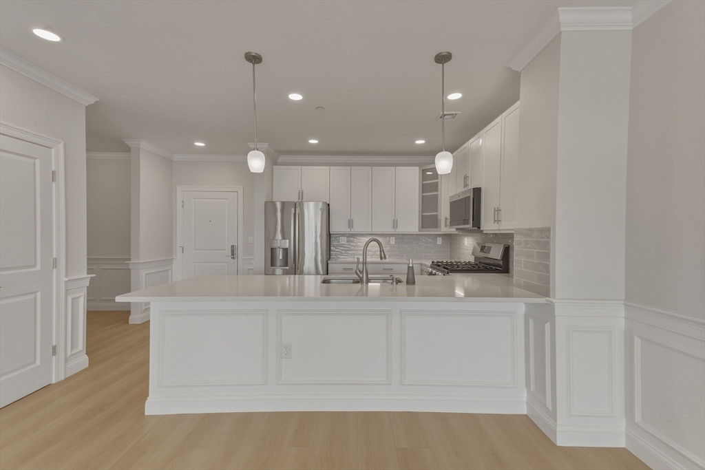 320 Middlesex Ave #a203 — photo
