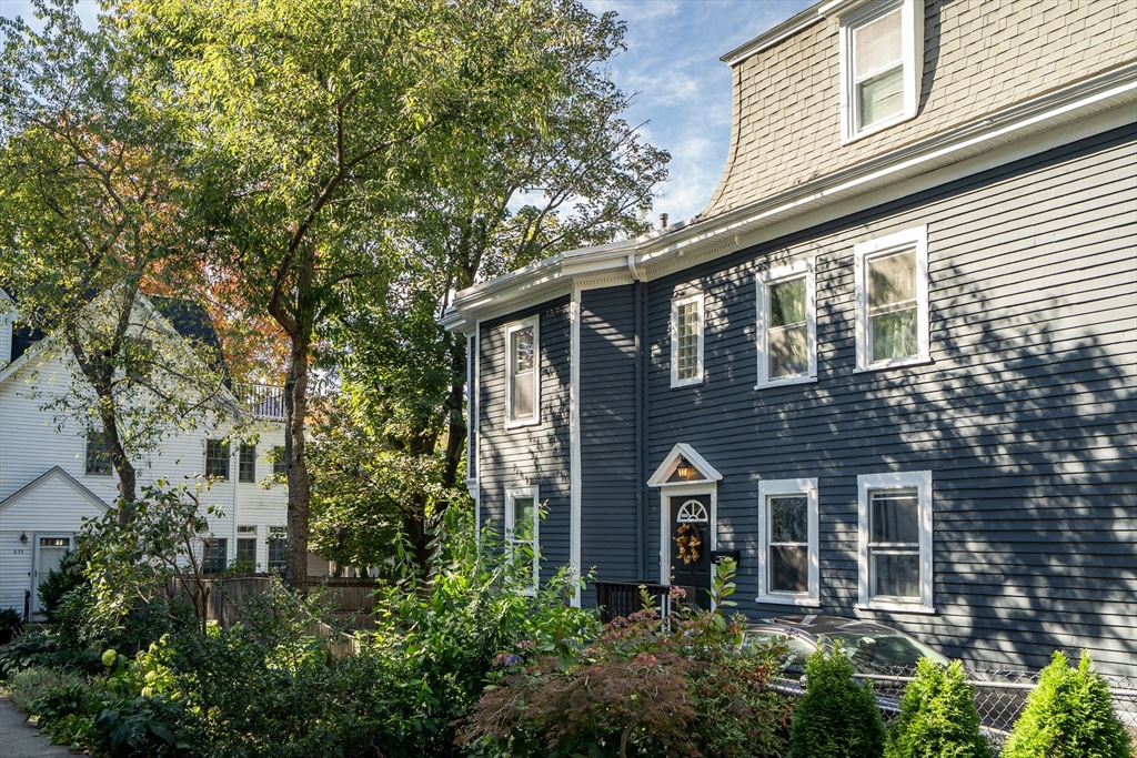 631 Chestnut Hill Ave #631 — photo