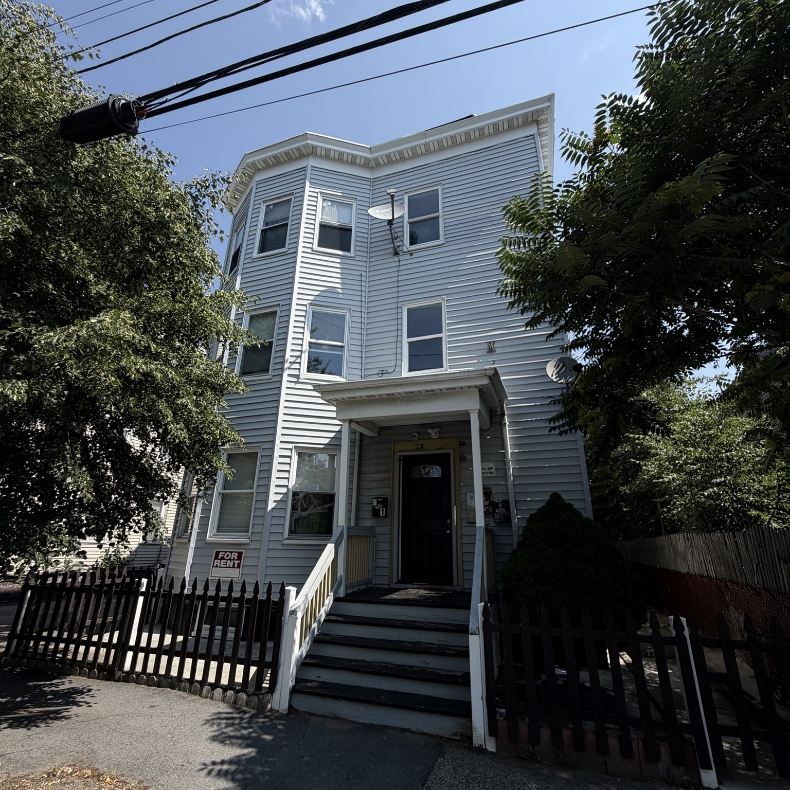 28 Minot St #3 — photo