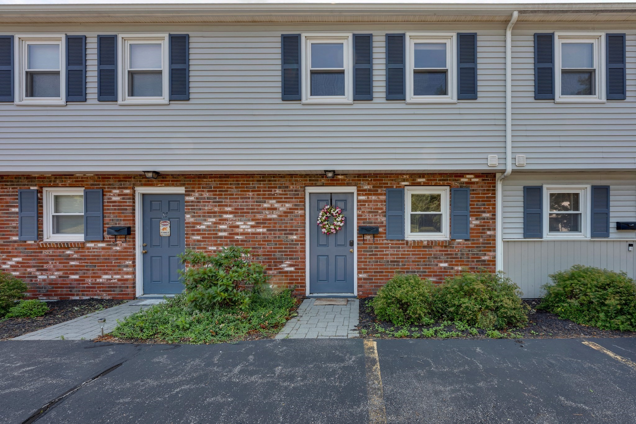 8 Crestview Dr #38 — photo
