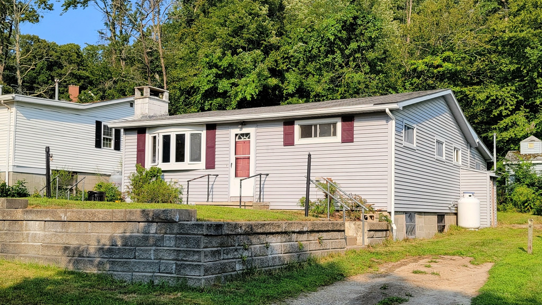27 Richie Rd — photo