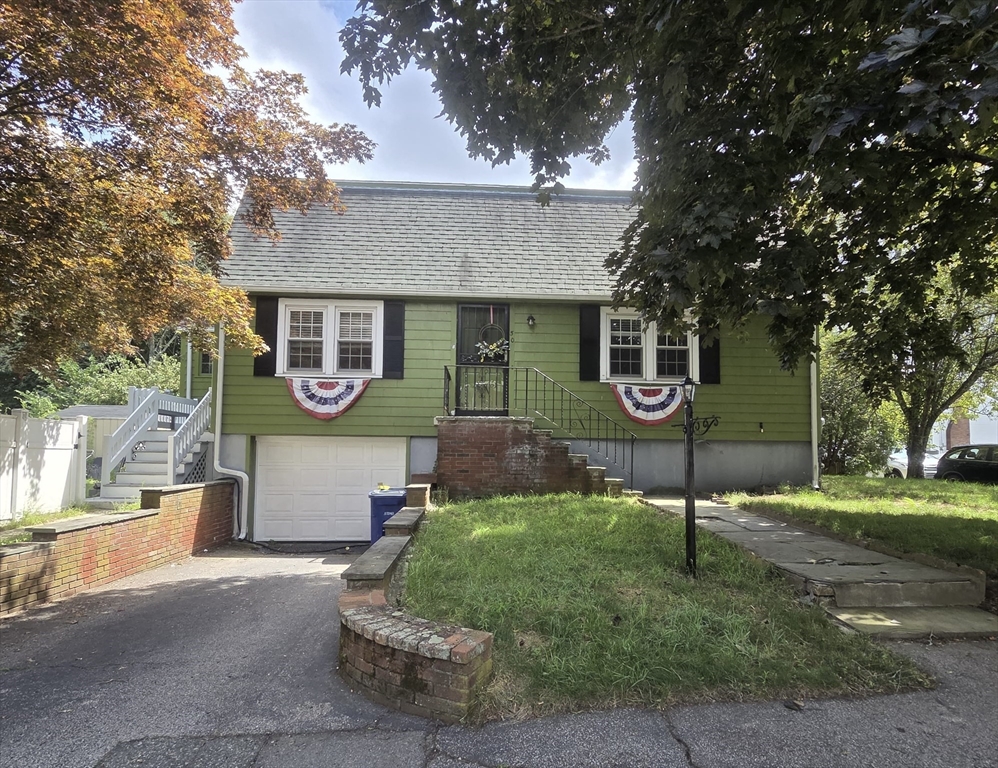 50 Dickerman Lane — photo