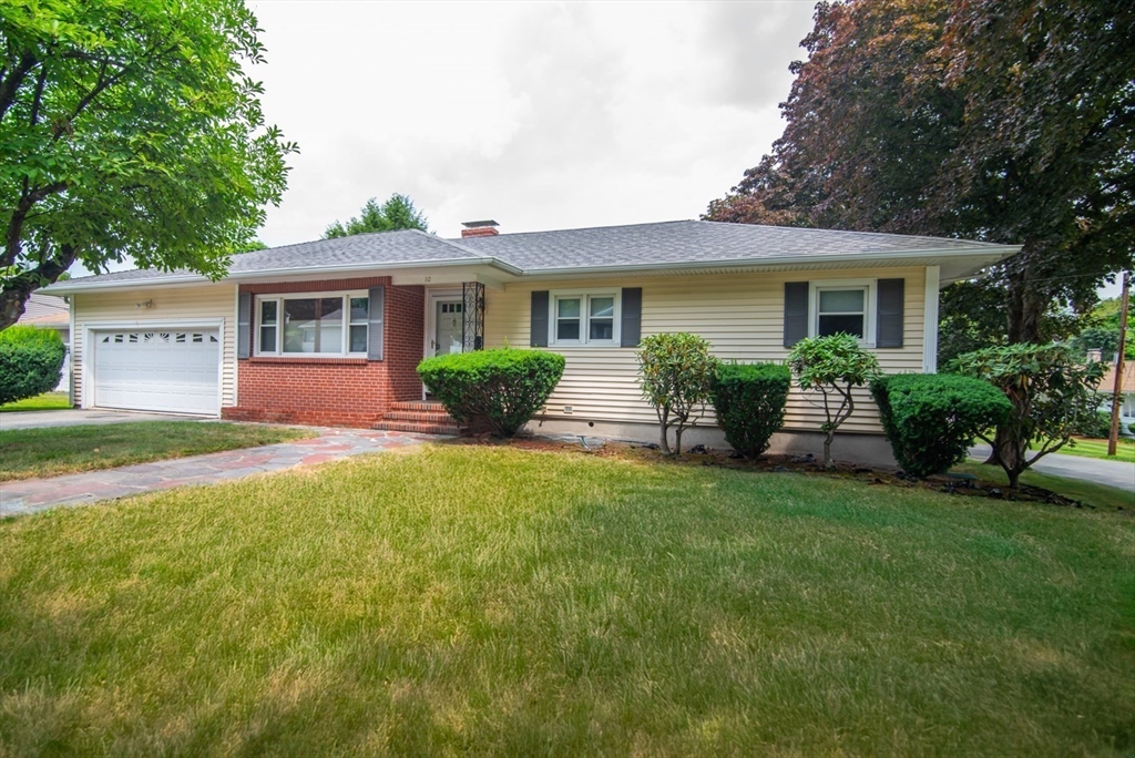 10 Magnolia Rd — photo