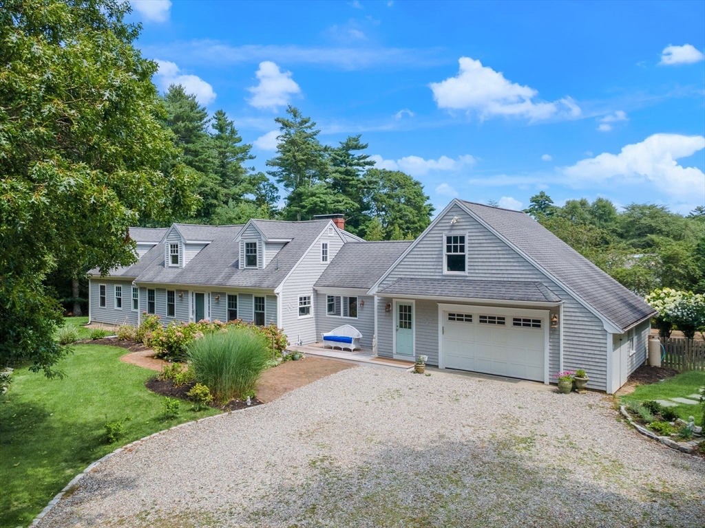 19 Register Road, Marion, MA 02738