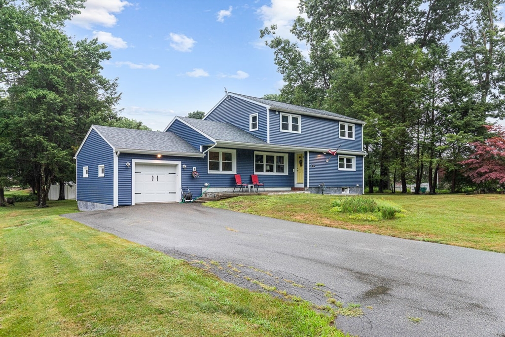 3 Grant Rd — photo