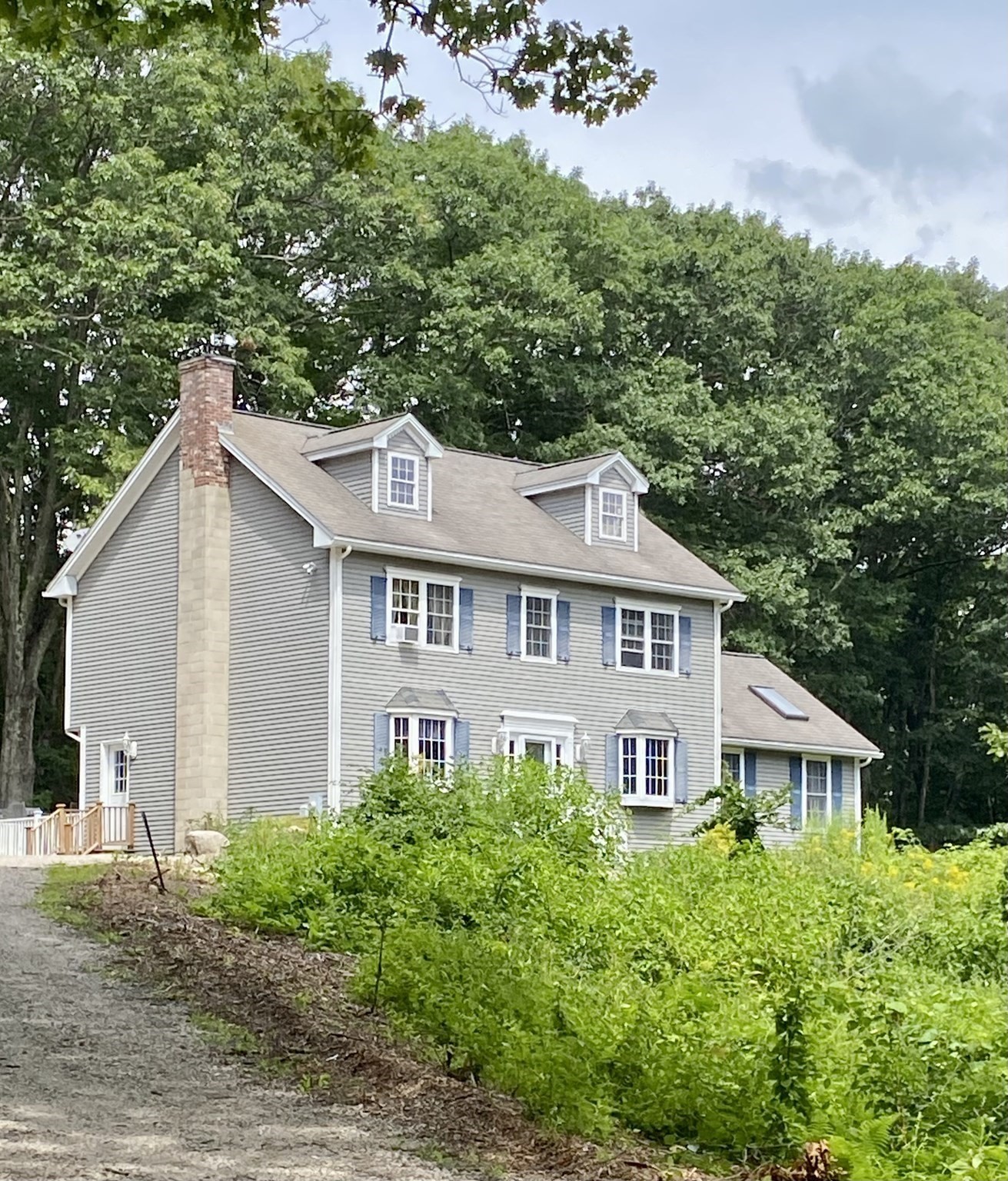 543 Jones Hill Rd — photo