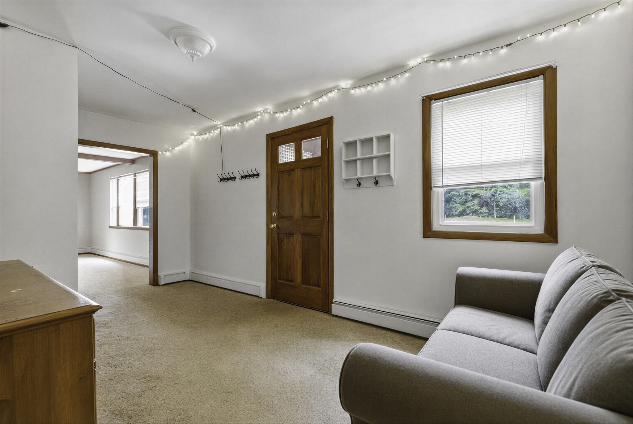 90 Glenview, Upton, MA 01568 — photo 3